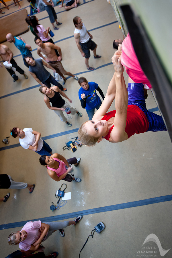 vertigo, open, lezecke, centrum, boulder, bouldering, umela, stena, boulder, pretek
